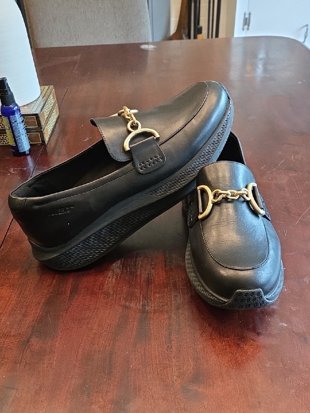 MBT Nona Shoes.  Size 9 Women.